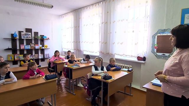 Фрагмент урока английского языка во 2 классе. Тема урока "Модальный глагол Can, cannot" смотреть онлайн