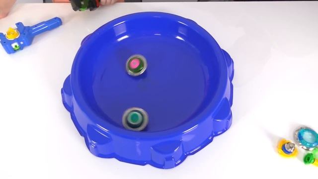 Мега скоростные волчки Инфинити Надо. Крутые пускатели и самая длинная лента для запуска 50 см смотреть онлайн