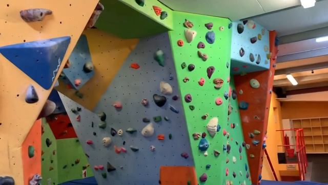 #12 Скалолазание в Помещении или Тренировки на Выносливость | Бирмингем | Великобритания смотреть онлайн