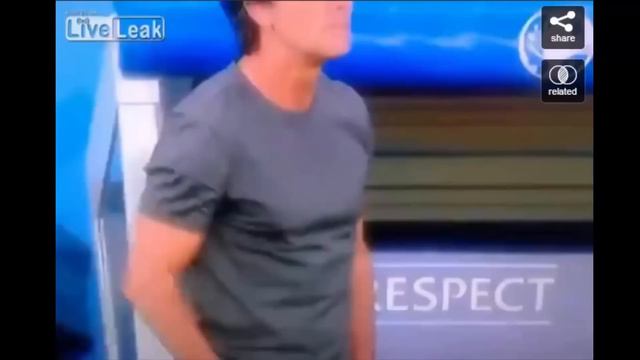 Joachim Löw Sniffing His Balls - Germany Vs Ukraine / Йоахим Лёв нюхает свои яйца Германа-Украина