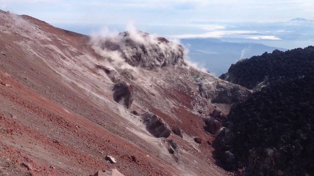 Авачинский вулкан, Камчатка (на самой вершине) смотреть онлайн