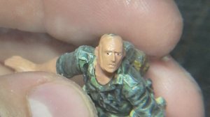 Роспись лица фигурки немецкого пехотинца. Акрил от Vallejo.