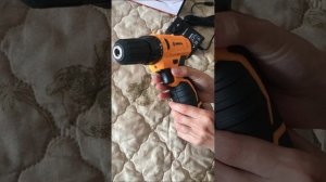 Аккумуляторная дрель-шуруповерт Вихрь ДА-12Л-2 распаковка и применение в работе