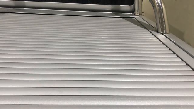 Ставим рольставни на Nissan Navara D40 / Бюджетная крышка для Nissan Navara смотреть онлайн