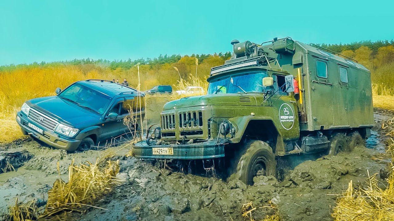 Что могут КРУЗАКИ против ГРУЗОВИКОВ на бездорожье? TLC 100 и TOYOTA PRADO 120 против ЗИЛ 131 и ГАЗ смотреть онлайн