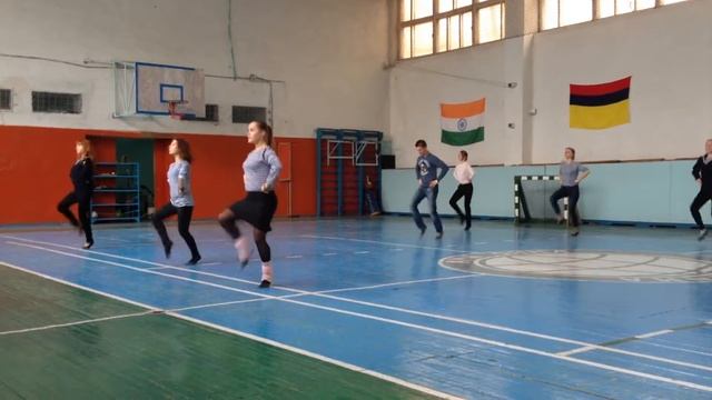 АМИ ОНМА репетиция танца "Яблочко" смотреть онлайн