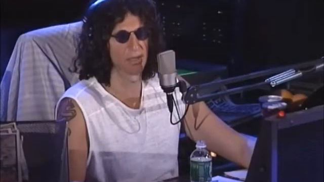 High Pitch Erik Meets A Lonely Girl 6-19-2001 смотреть онлайн