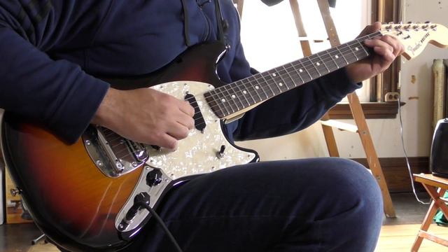 Fender American Performer Mustang | Elderly Instruments смотреть онлайн