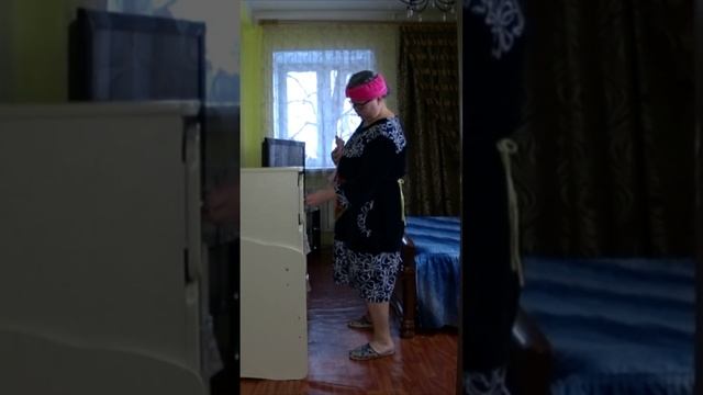 #Shorts Монстр в шкафу! смотреть онлайн