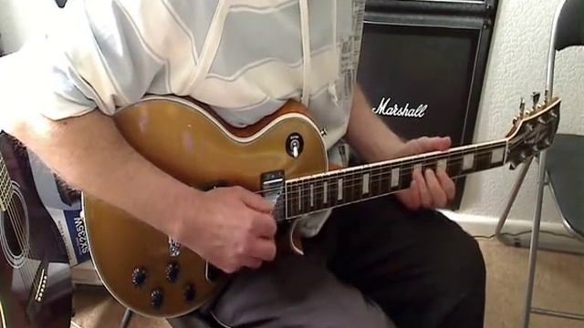 Gibson Les Paul Classic Custom 2011 Goldtop смотреть онлайн