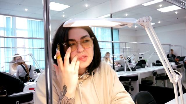 УЖАСНЫЙ МАНИКЮР В ПИЛКИ! ПОВТОРЯЕМ ТРЭШ ИЗ ИНСТАГРАМ! смотреть онлайн