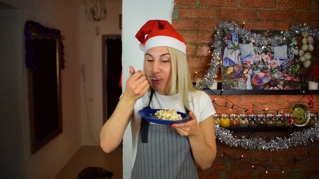 Салат "Оливье" НГ 2019 Действительно Вкусный Рецепт Проверьте Сами! Готовить просто с Люсьеной смотреть онлайн