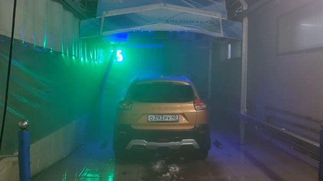 Обзор мойки LADA X-RAY CROSS роботом смотреть онлайн