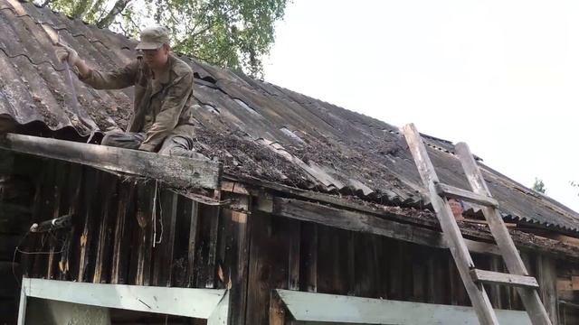 Работа на два дома. Один углубляется, а второй разбирается смотреть онлайн