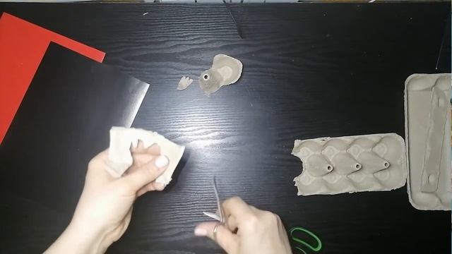 Курочка Ряба. Поделка из яичных лотков к Пасхе своими руками смотреть онлайн