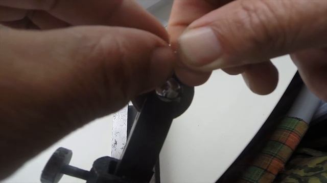 Вязание мушки для окуня из люрекса, видео rybachil.ru смотреть онлайн