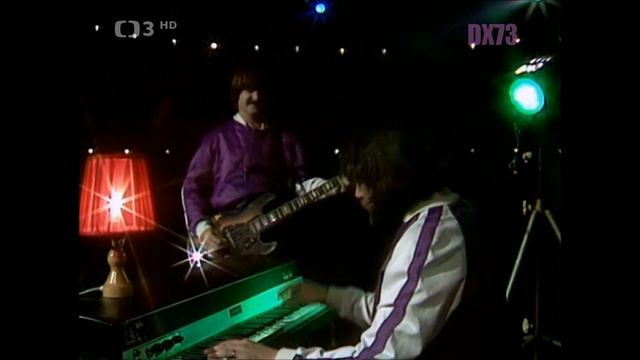 Hana Zagorová, S. Hložek, P. Kotvald - Pátek (Tuesday) смотреть онлайн
