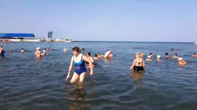 АНАПА 4.08.2021 - ЧИСТОЕ МОРЕ НАЙДЕНО! ПЛЯЖ ВЫСОКИЙ БЕРЕГ - МАЛАЯ БУХТА. Погода - жара. смотреть онлайн