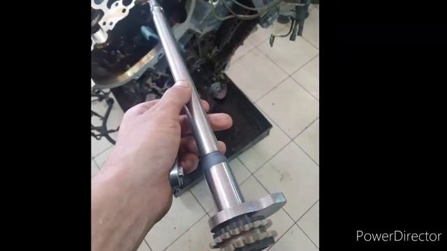 W212 M272 Замена цепи, ремкомплект балансирного вала смотреть онлайн