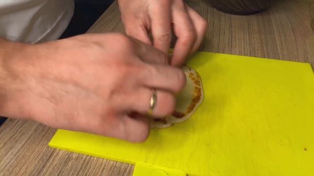 Вафельные трубочки без вафельницы | Как приготовить вафельные трубочки на сковороде смотреть онлайн