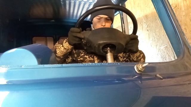 Еще один год с УАЗом смотреть онлайн
