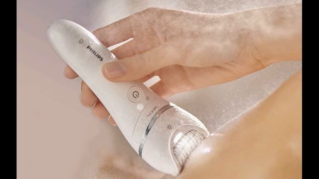 Отличный подарок девушке! / Девушки оценят! / Эпилятор Philips BRE715/00 смотреть онлайн