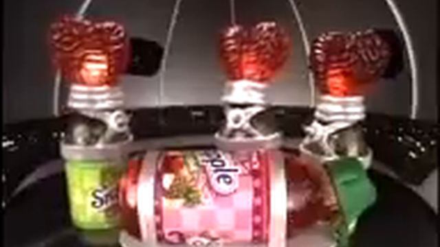 Snapple Alien Abduction смотреть онлайн