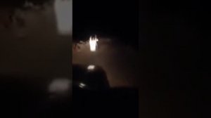 Шайтан вселился в человека идущего по дороге