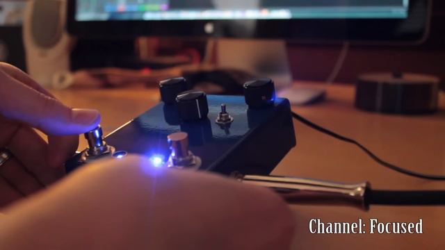 Using an Overdrive Pedal in front of an amp for modern metal tones! (Airis Effects ProtoDrive demo) смотреть онлайн