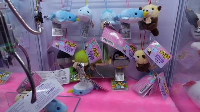 SO MANY WINS!! Mini Claw Machines at Round 1 смотреть онлайн