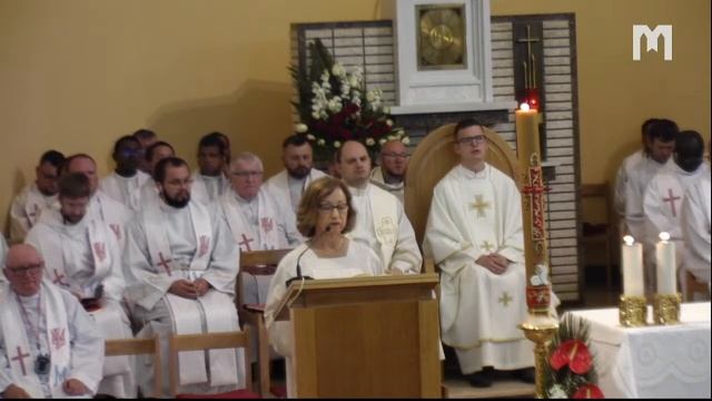 Следите за вечерней молитвенной программой из церкви Святого Иакова в Меджугорье смотреть онлайн