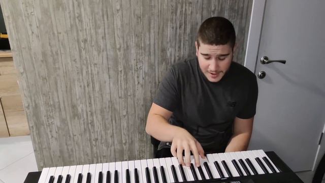 NЮ - Веснушки (Madanel first piano cover) смотреть онлайн
