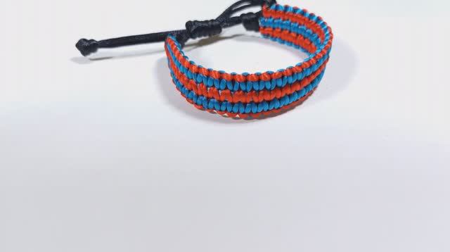 Бижутерия, украшение Как сделать супер легкий браслет с тройным узлом своими руками.