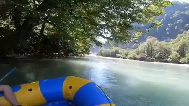 Сплав по горной реке в городе Сочи смотреть онлайн