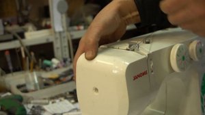 Почему петляет и рвёт верхнюю нить исправная швейная машина?