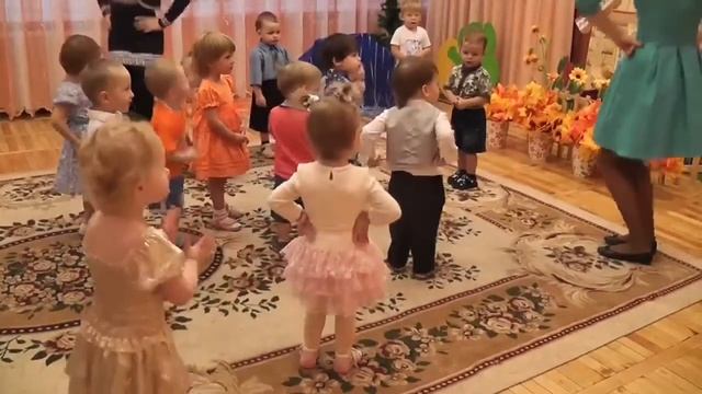 Осенний Утренник смотреть онлайн