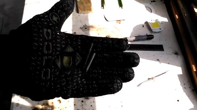 Дополнительный свет в гараж. Свет над верстаком. Улучшение света в рабочей зоне. Диодное освещение смотреть онлайн