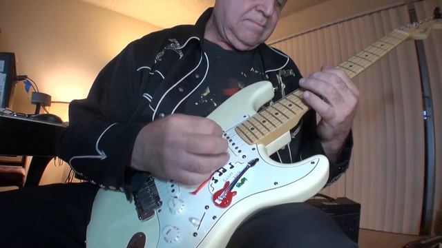 Some "Fender Blues" - 9 - 8 - 2020 ;) смотреть онлайн
