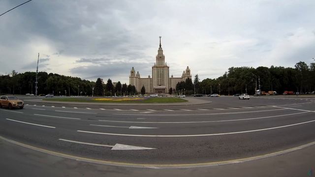 МГУ 莫斯科国立大学 Universitetskaya Square viewing for Moscow State University( मास्को राज्य विश्वविद्यालय смотреть онлайн