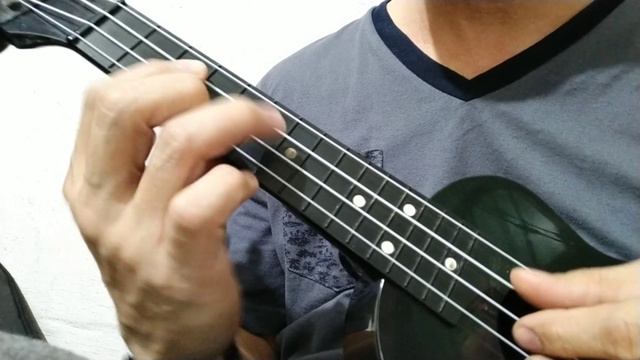 Wake Me Up When September Ends - Greenday (the best original ukulele fingerstyle version!) смотреть онлайн
