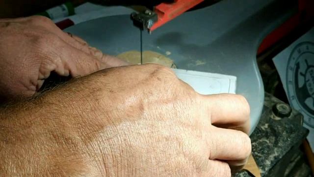 Резьба по дереву. Как сделать деревянный Стол cвоими руками Wooden смотреть онлайн