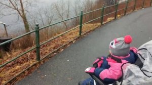 Прогулка в порту. Корабль заходит в порт. Супер гудок корабля.