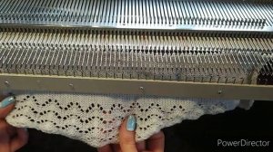 Детское платье на вязальной машине