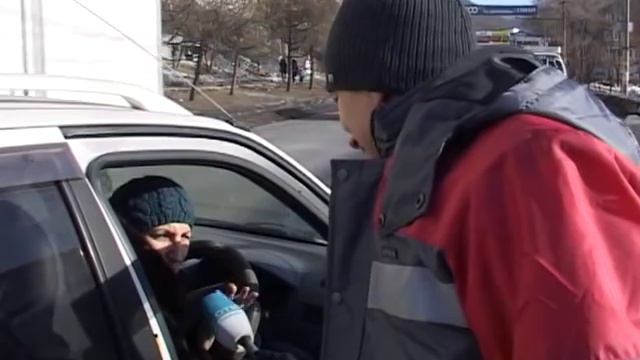 На перекрёстке с улицей Русская столкнулись два авто смотреть онлайн