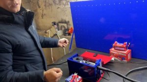 ВАРИМ ПОЛУАВТОМАТОМ JONSER!!! Сварочные очки и проволока в деле!