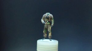 ОКРАСКА ФИГУРЫ ТАНКИСТА СС В НЕМЕЦКИЙ КАМУФЛЯЖ DOT PATTERN (ГОРОХ)!