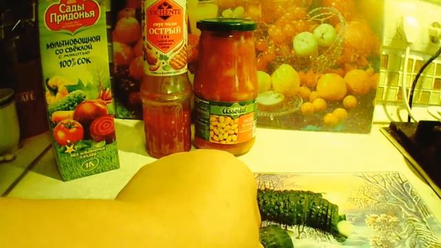 Холодный красный суп. 10 минут на всю готовку. Ибо не борщ, полдня у плиты торчать. смотреть онлайн