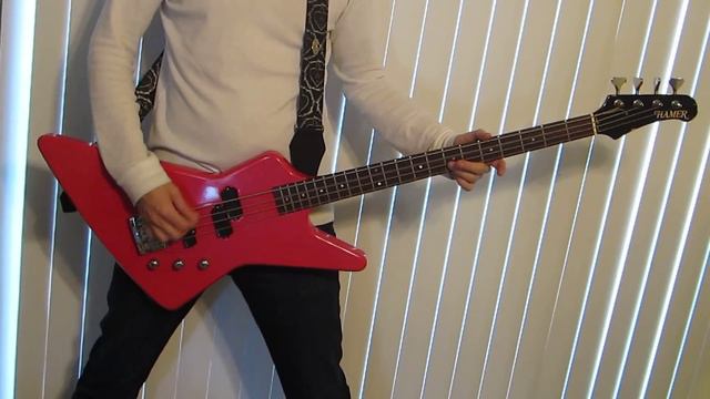 Authentic Nikki Sixx Hamer Bass Demonstration смотреть онлайн