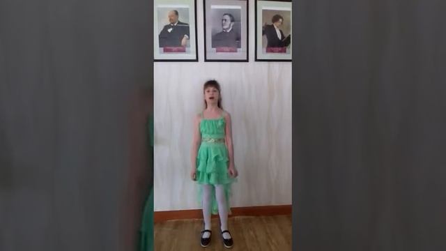 Деткова Валентина, 9 лет "Моя Родина" музыка и слова А. Пилецкая. смотреть онлайн
