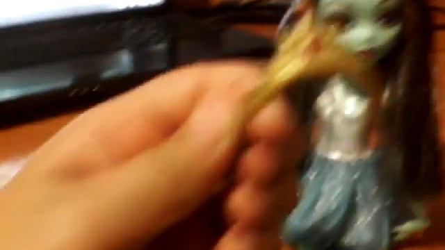 Мой обзор на мою куклу монстр хай . смотреть онлайн